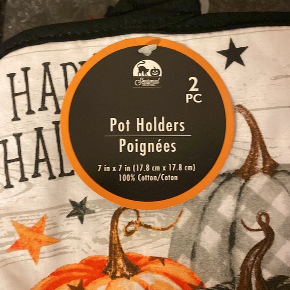 NEW! Halloween Kitchen Towel Set - Picture 5 of 8